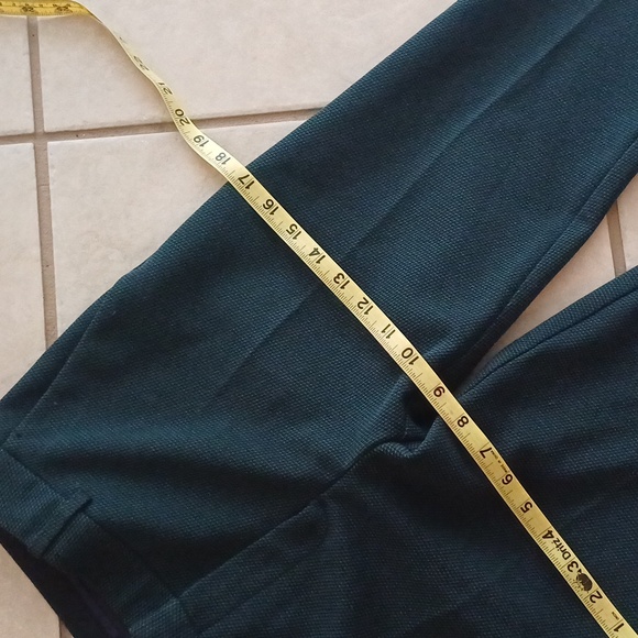 Theory dark green Fall crop Chinos mid rise 4 - Picture 4 of 13